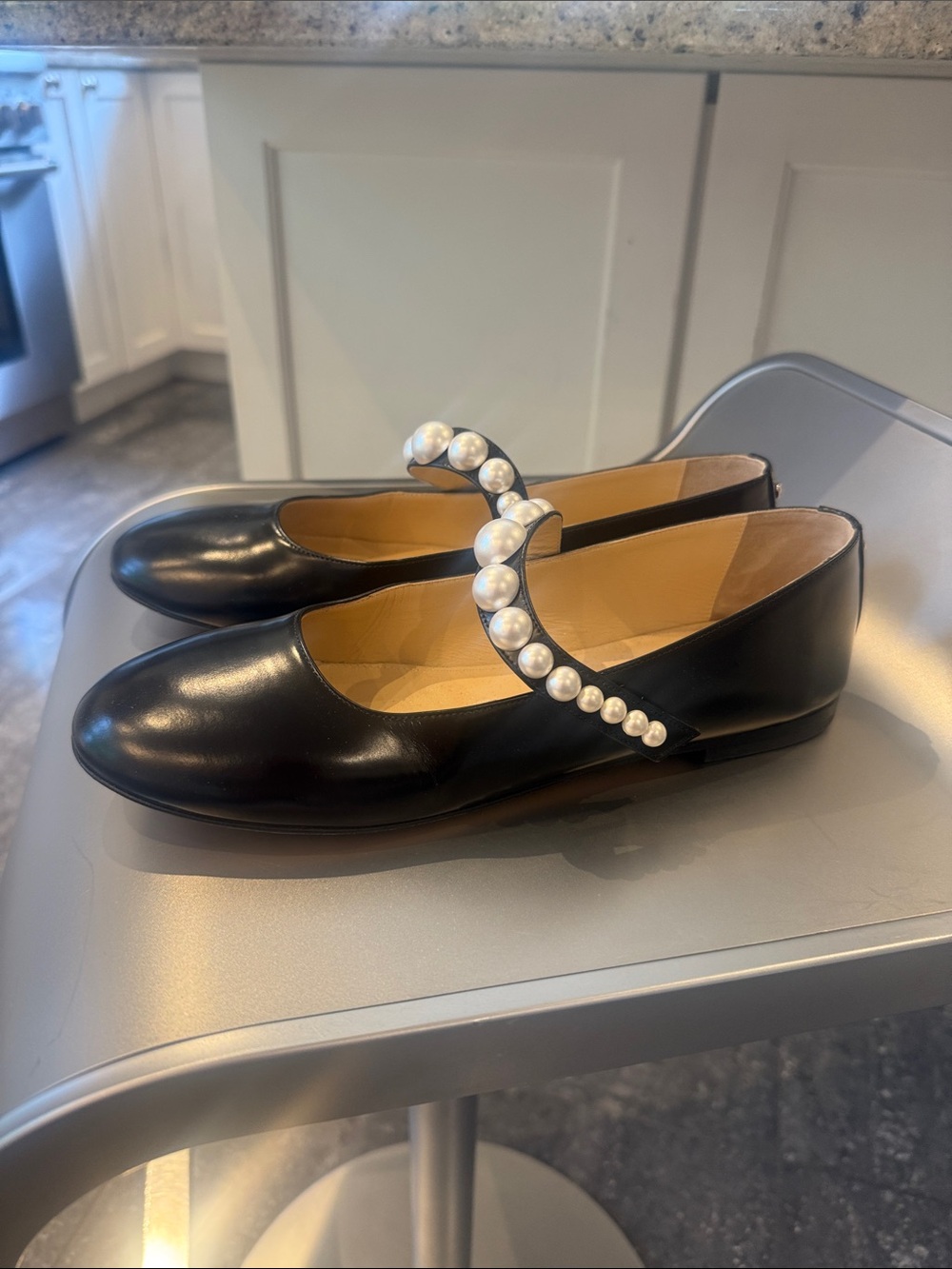 MACH & MACH Sirene black leather Pearl-Embellished ballerina Mary Jane flats